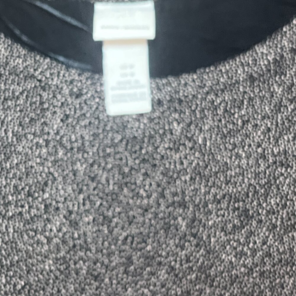 H&M Black and White Textured Knit T-Shirt - Size M - Picture 3 of 4